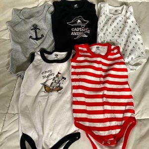 NWOT Baby Tank Onesie 5-pack Summer Black Red White 18 months